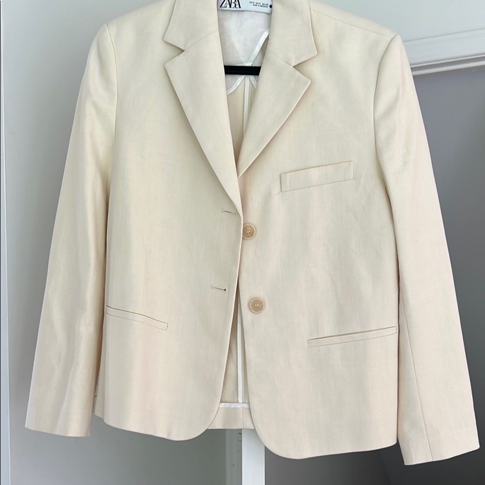 Zara Beige Tailored Blazer